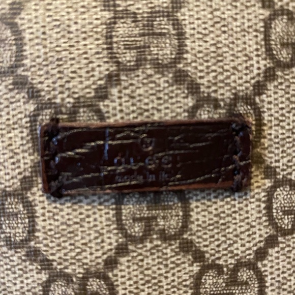 Authentic Gucci Messenger Bag - Picture 6 of 10